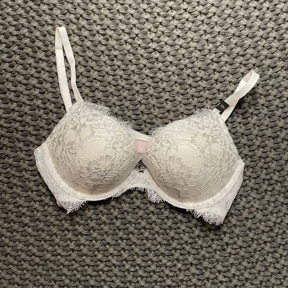 VS Dream Angels Push Up, White/Silver Lace, 32C